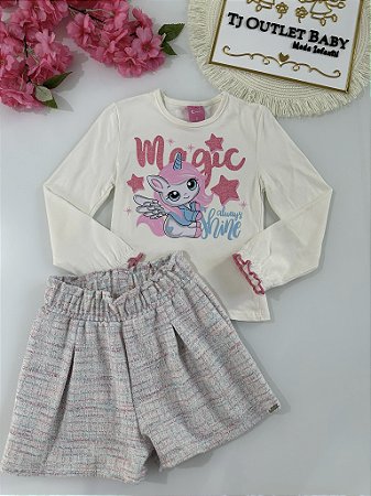 Conjunto Blusa e Shorts Cinti