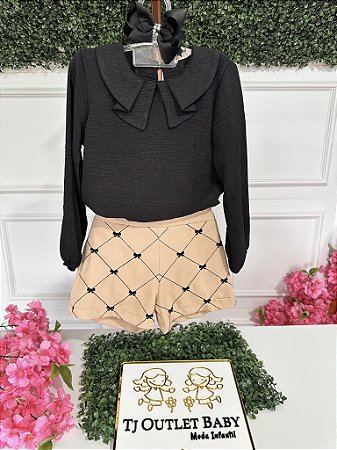 Conjunto Blusa e Shorts Bambollina