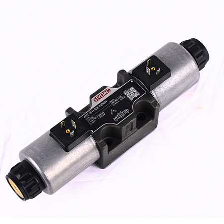 Válvula Hidraulica Direcional Duplo Solenoide 4WE 10 D A01-24DG/V