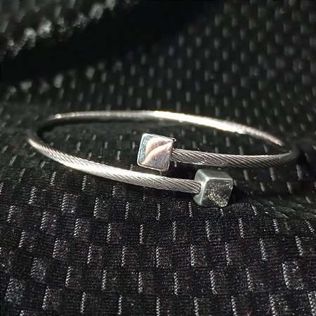 Bracelete Flexível Minimalista Aço Inox Unissex Versátil