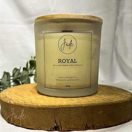 Vela Perfumada 180g | Royal (English Pear e Freesia) - Jade Soul