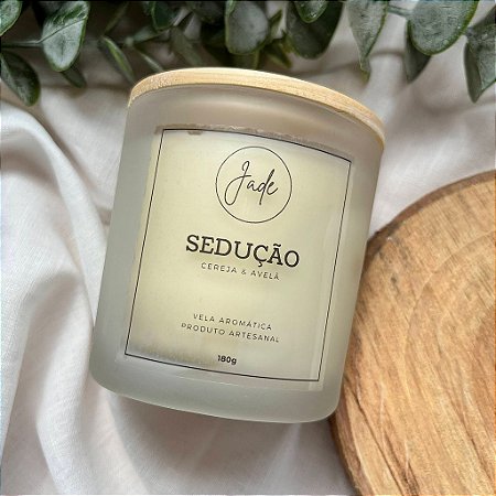 Vela Perfumada 180g | Sedução (Cereja e Avelã) - Jade Soul
