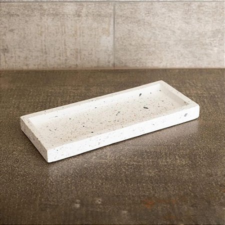 BANDEJA RETANGULAR DE MARMORE TERRAZO | 25x10x2cm - Lyor