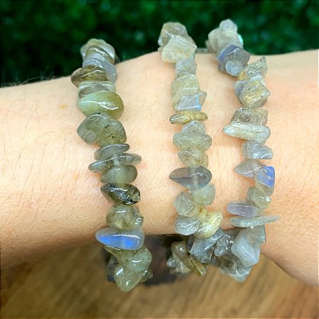 PULSEIRA DE LABRADORITA – Magia, Transformação e Proteção