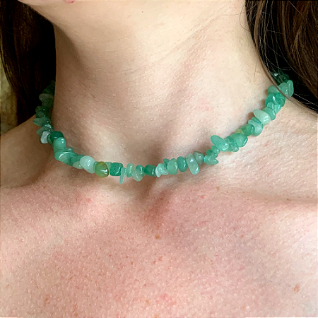 CHOCKER DE QUARTZO VERDE - Cura, Equilíbrio e Prosperidade