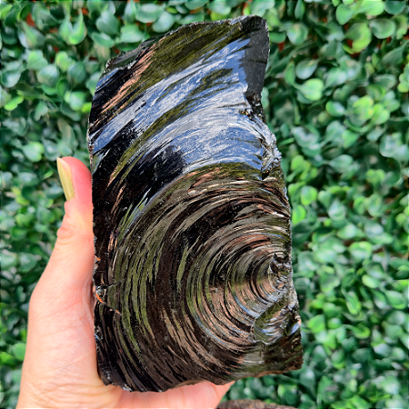 BASE SERRADA DE OBSIDIANA - Proteção e Limpeza Energética