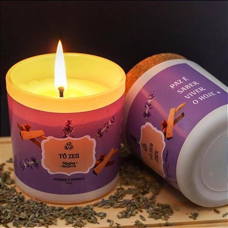 VELA AROMATICA PAZ E TRANQUILIDADE LAVANDA E SANDALO 180G (GRANDE)