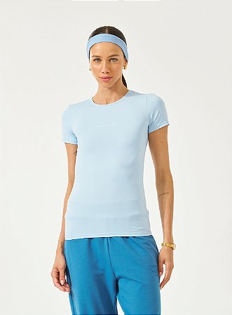 Blusa Colcci Baby Dry Slim com toque gelado- Azul claro ou Preta