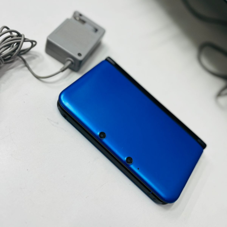 Console Nintendo 3DS XL Azul - Nintendo (Destravado - Usado)