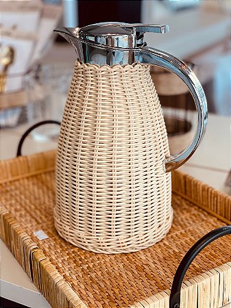 Garrafa Térmica de Aço Inox com Rattan Plástico Bege 1,5L - Wolff