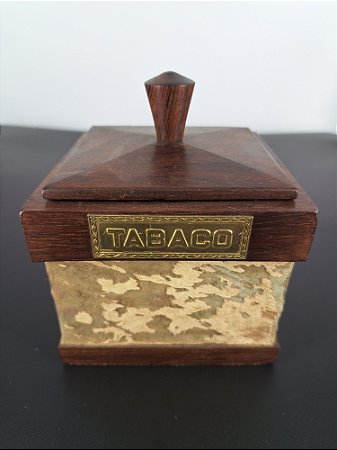 Pote para  tabaco de madeira