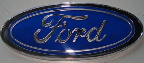 Emblema Frontal Ford Cargo Plástico Com Adesivo - XC458K141AA