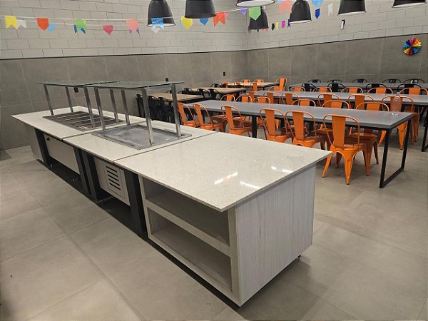 Linha Buffet Self Service aquecido + buffet refrigerado + Módulo apoio de pratos e bandejas + Módulo neutro com portas