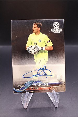 Iker Casillas - 2017 Topps Chrome UEFA Soccer Auto Refractor Porto