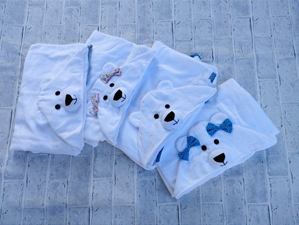 Toalha de Banho com capuz toda forrada com fralda