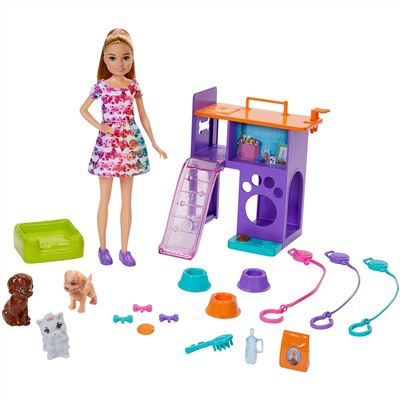 Boneca Barbie - Stacie e Pets - GFF48 - Mattel