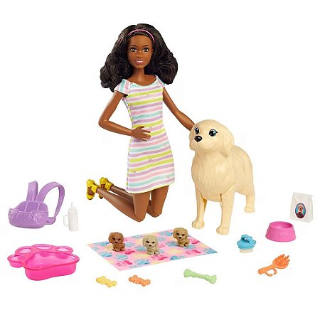 Boneca Barbie - Cachorrinhos Recém-Nascidos - Negra  - HCK76 - Mattel