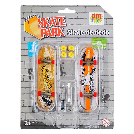 Cartela Skate Park 2 Skates de Dedo e acessórios - DMT6687 - Dm Toys