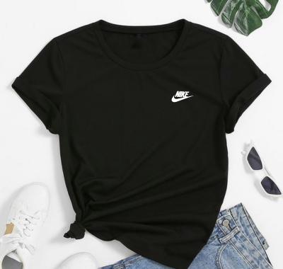 T-shirt NIKE MINI - preto
