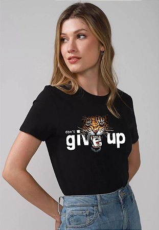 T-shirt GIVE UP - PRETO