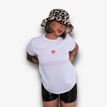 T-SHIRT CORAÇÃO TRAÇADO - BRANCO