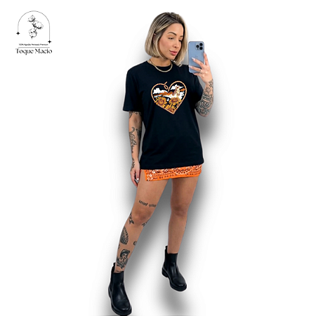 T-SHIRT HORSE CORAÇÃO - PRETO