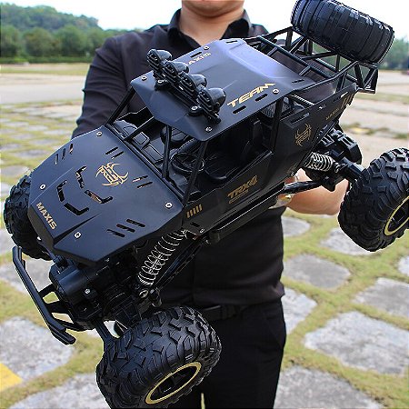 Carrinho Off Road Metal Monster Truck de controle remoto, 37cm, com Tração Integral (4x4), distância de até 50 Metros