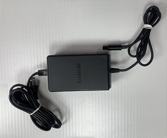 Fonte Para Gamecube Original Japones 110V