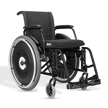 Cadeira de Rodas Alumínio AVD 120kg - 48x45x50cm - Preta