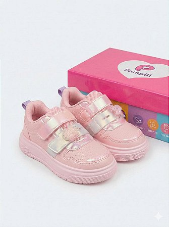 Tênis Pampili com Pin Rosa – Meninas com Tecnologia Feet Care