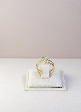 ANEL SOLITARIO COM ZIRCÔNIA