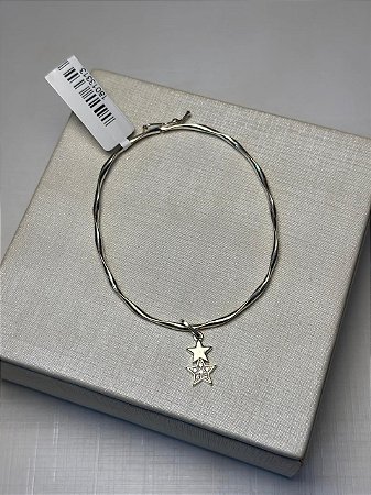 BRACELETE COM PINGENTE ESTRELAS
