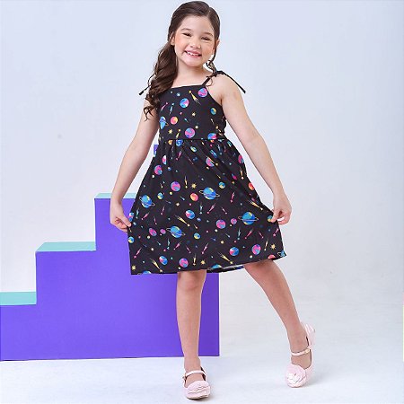 Vestido infantil menina estampa Planetas modelo de alcinha