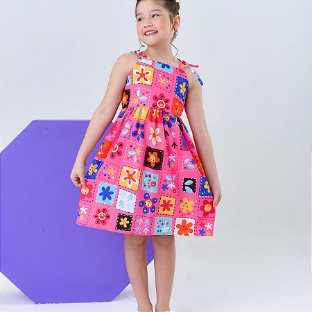Vestido infantil menina moda estampa Feliz modelo alcinha