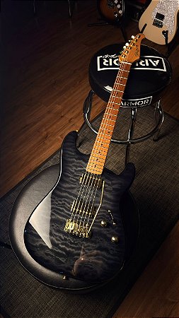 GUITARRA ELET SEIZI VINTAGE RONIN PLUS HH - QUILTED BLACK GOLD