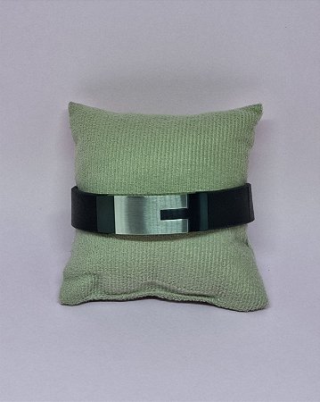 Bracelete Pulseira Masculina de Couro e Placa de Aço Prateado - 20cm + 15mm de Extensão
