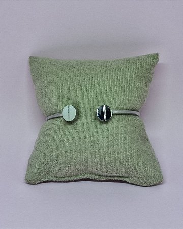 Bracelete de Aço Prateado Geométrica Dupla Redonda Aberto - 18cm
