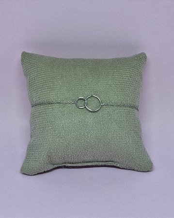 Pulseira de Argola Dupla Entrelaçado em Aço Prateado - 18cm + 3cm Extensão