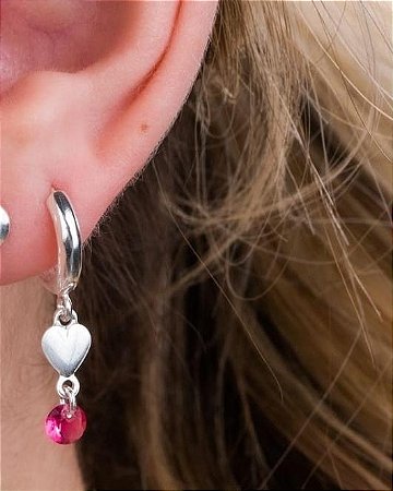 Brinco Prata Argola com Coração e Pedra Pink
