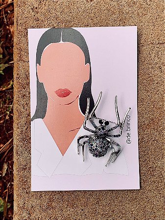 Broche Aranha Glow Lilás