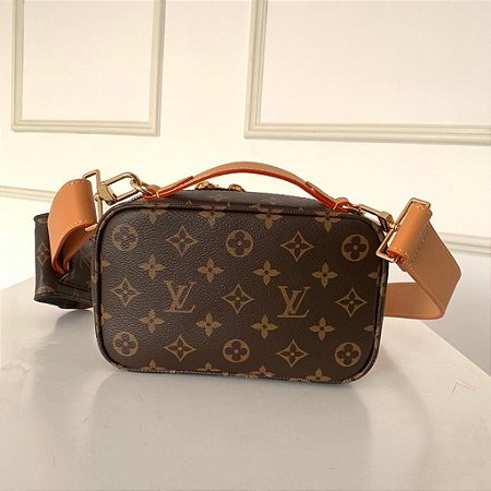 Bolsa Louis Vuitton de ombro Monogram