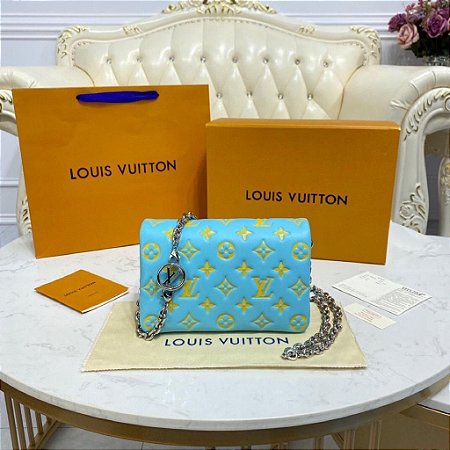 Bolsa Louis Vuitton Pochette Coussin