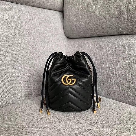 Bolsa Gucci Bucket GG Marmont