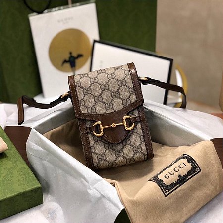 Bolsa Gucci de ombro com detalhe Horsebit 1955