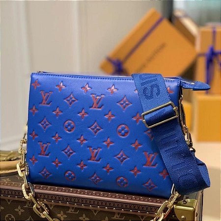 Bolsa Louis Vuitton Coussin PM