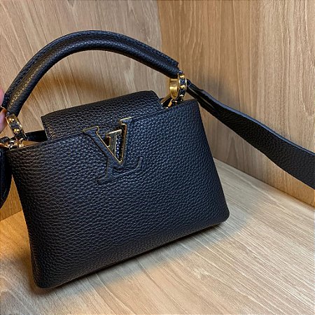 Bolsa Louis Vuitton Capucines BB