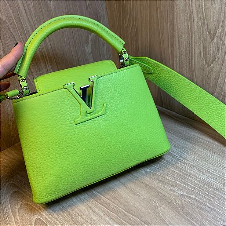 Bolsa Louis Vuitton Capucines BB