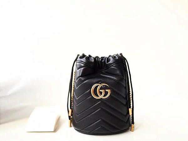Bolsa Gucci Bucket GG Marmont