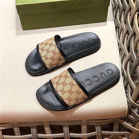 Chinelo Gucci