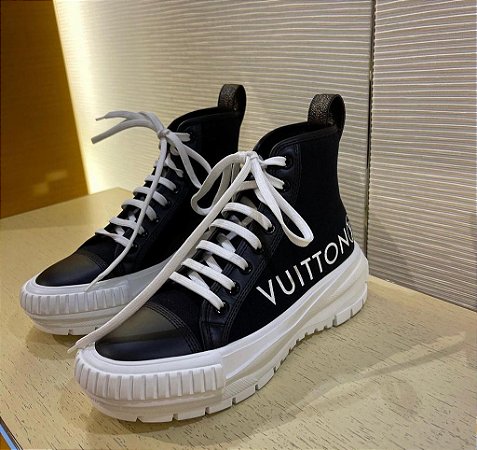 Tênis Feminino Louis Vuitton